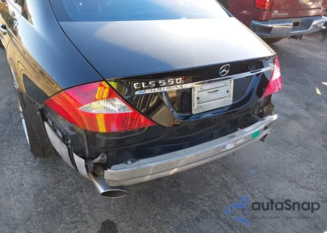 2008 Mercedes-Benz Cls 550 from USA, damaged, VIN WDDDJ72XX8A123737